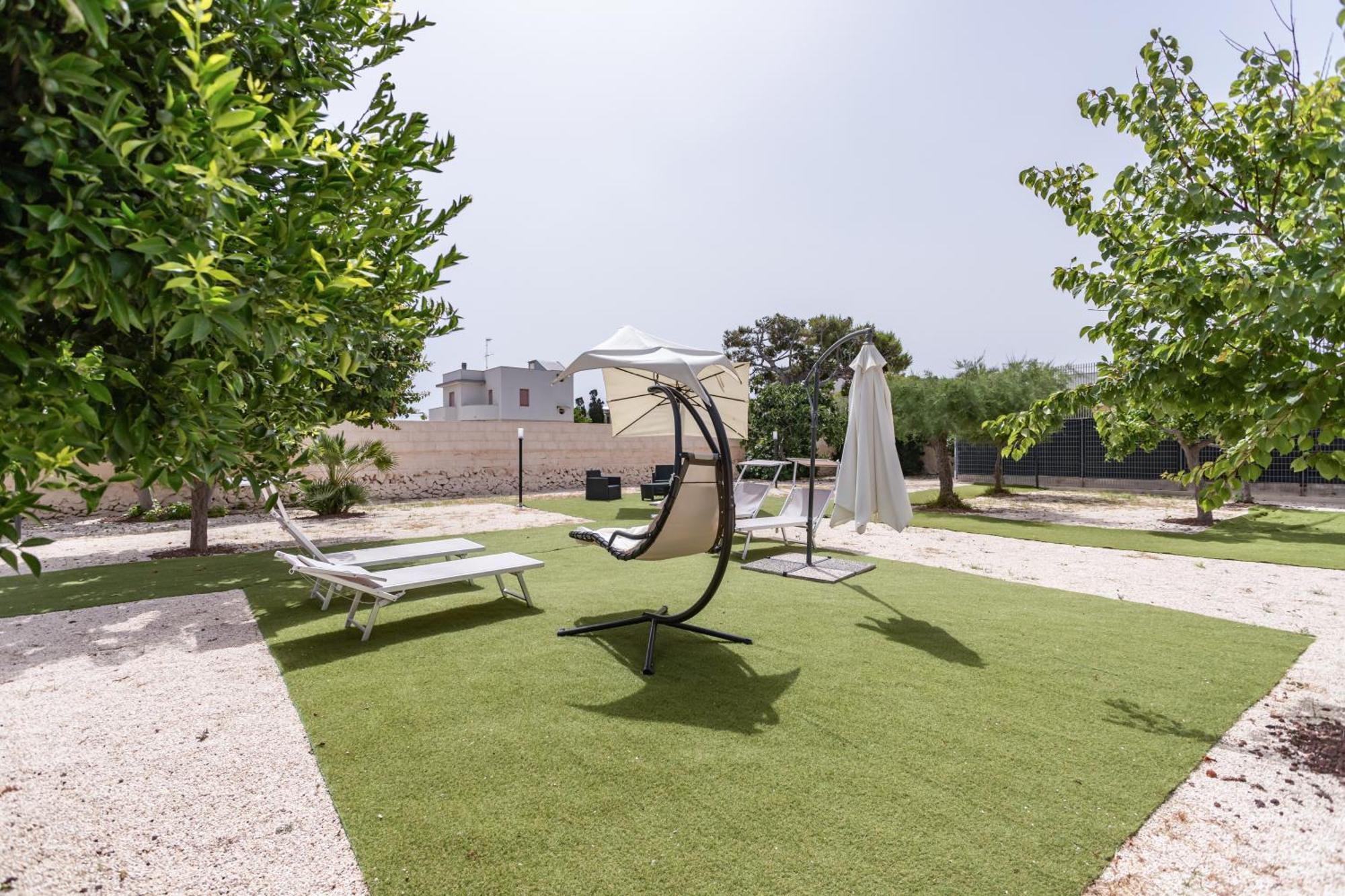 Pietramare Luxury Suites Бари Екстериор снимка
